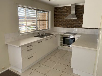 2 / 24 William Street, Kingaroy