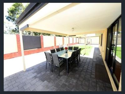 22 Quenda Drive, Canning Vale