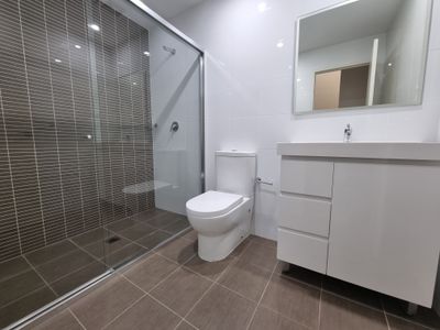 2203 / 11-15 Charles St, Canterbury