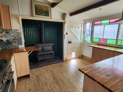 2 Queen Street, Dinmore