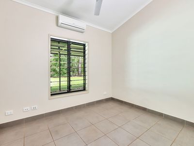 280 Beddington Road, Herbert