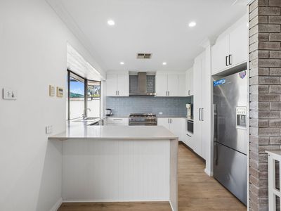 52 Sanderling Drive, Thornlie