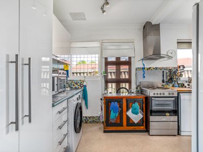 8 Lawrence Street, Gosnells