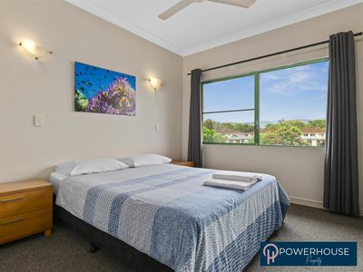 18 / 233-237 Esplanade, Cairns North