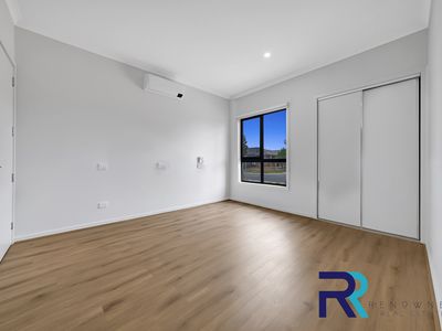 71 James Melrose Drive, Brookfield