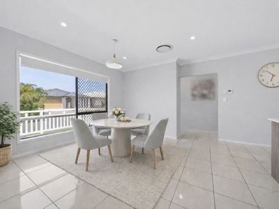 7 Sonoma drive, Holmview