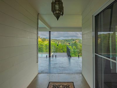 6 East Coolabine Road, Coolabine