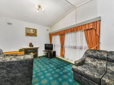 18 Holzgrefe Street, Millicent