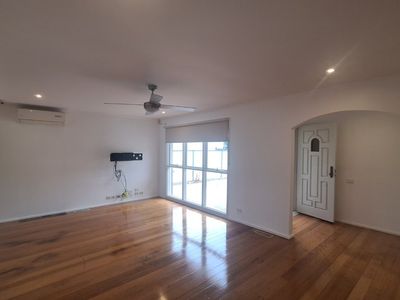 1 Baggott Drive, Hoppers Crossing