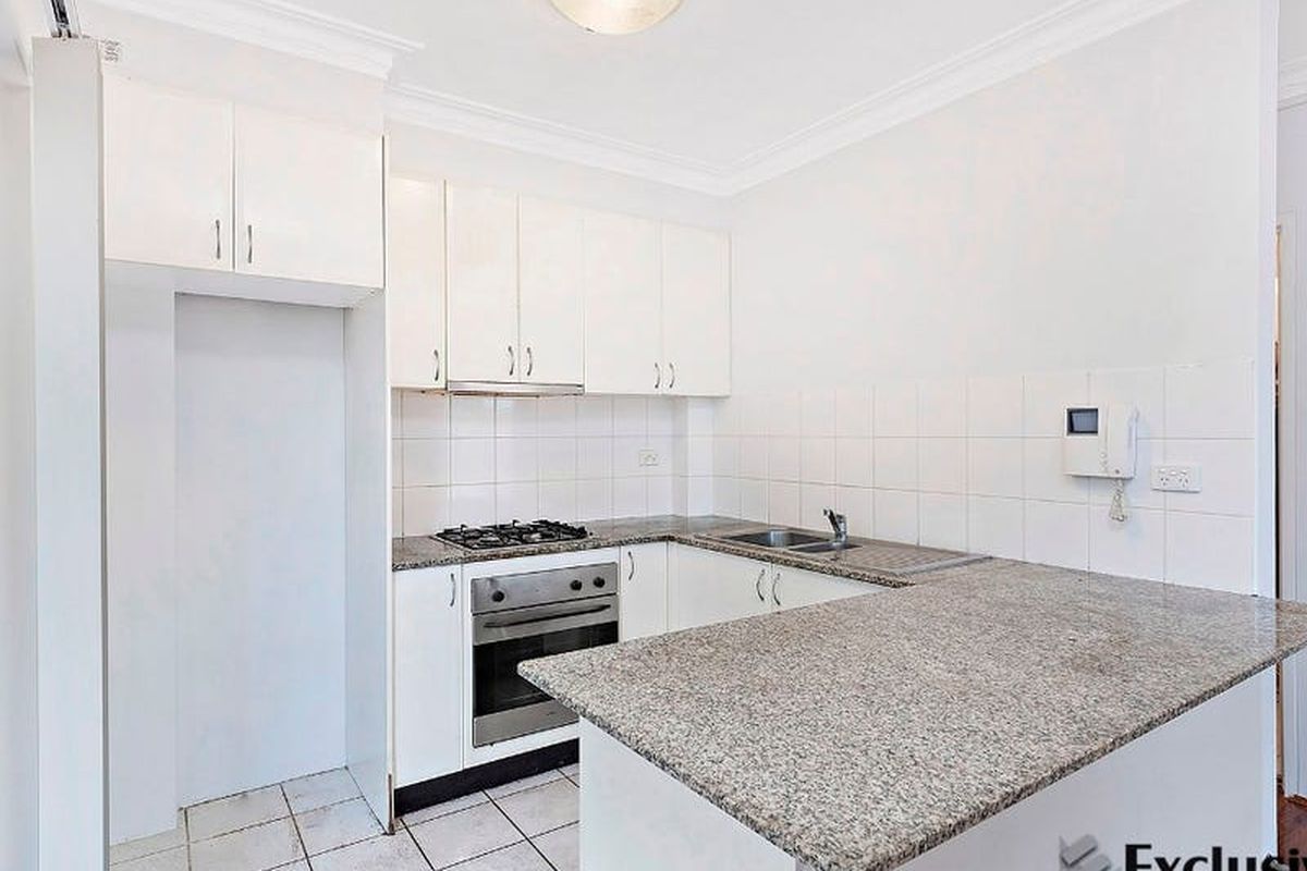 18 / 12 Everton Road, Strathfield