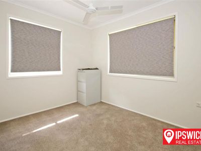 4 MORGAN STREET, Bellbird Park