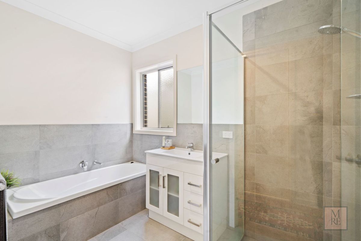 2 / 7 Avoca Court, Mansfield