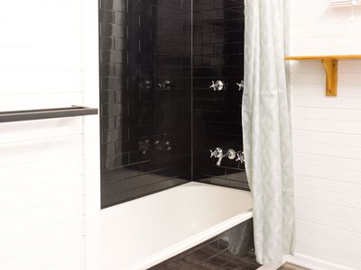 68 Charlotte Street, Cooktown