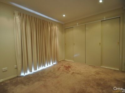15 Websdale Drive, Dubbo