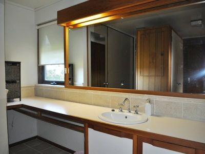 174 Coyles Road, West Wodonga