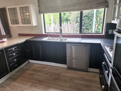 196 Main Road South, Raumati South