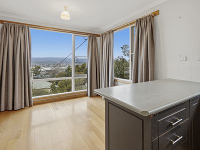 87 Forest Road, Trevallyn