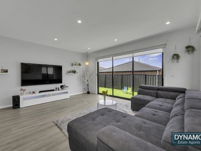 218 Highlander Drive, Craigieburn