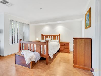 55 Teakwood Loop, Thornlie