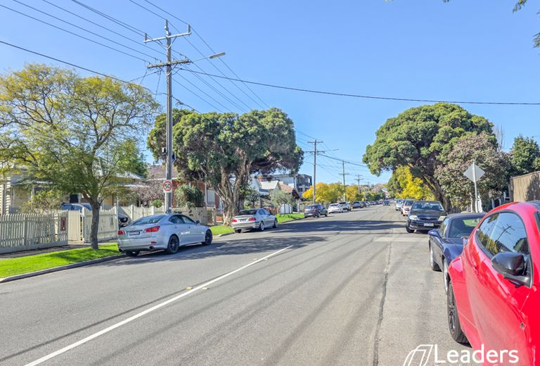 61 ROSEBERRY STREET, Ascot Vale
