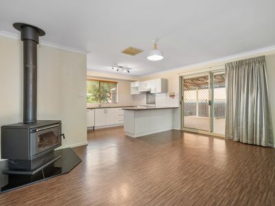 5 Agnew Close, Boulder