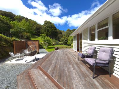 5C Janet Frame Way, Whitemans Valley