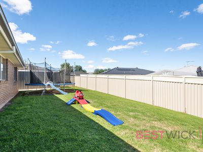 73 Graham Drive, Kelso