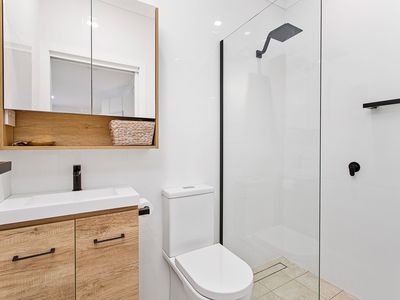 22 Parkes Street, Oak Flats