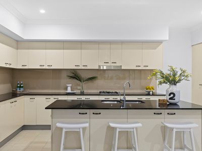 15 Hawksbury Crescent, Wakerley