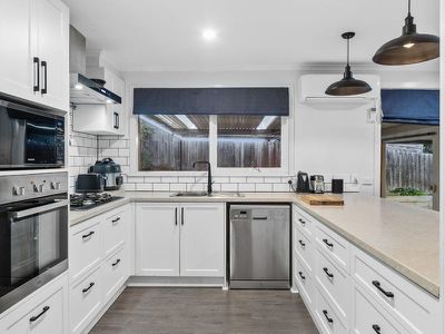 6 Jackson Drive, Langwarrin