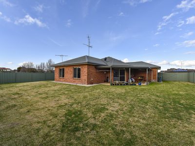 17 Dampier Court, Mount Gambier