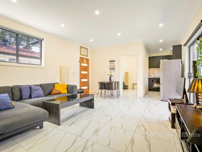 30 and 30A Manila Road, Lethbridge Park