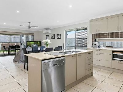 8 Silky Oak Court, Peregian Springs