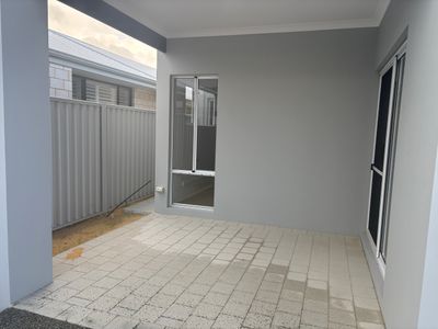 22 Boodalang Cres, Rockingham