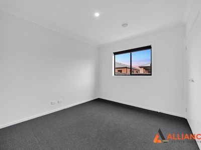 21 Skeleton Avenue, Truganina