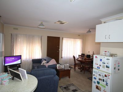 3 / 9a Graham, Wangaratta