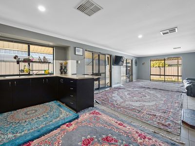 1 Vichy Close, Piara Waters