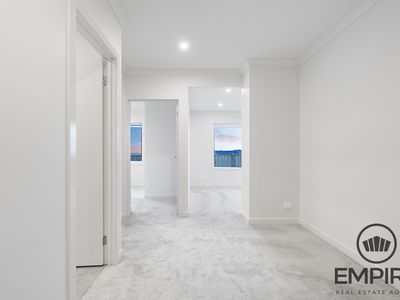 120 Yeungroon Blvd, Clyde North