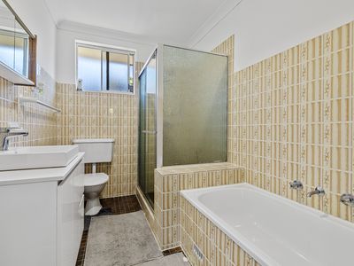 4 / 12 - 18  Patanga Street, Hawks Nest