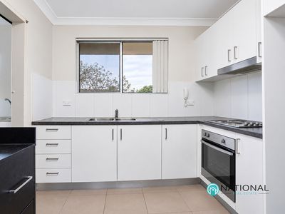 11 / 37 Crown Street, Granville
