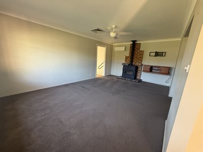 122 Birch Avenue, Dubbo