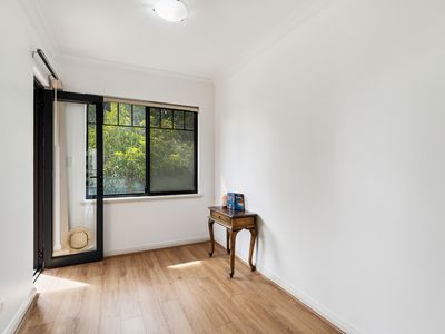 22 / 7 Bronte Street, East Perth