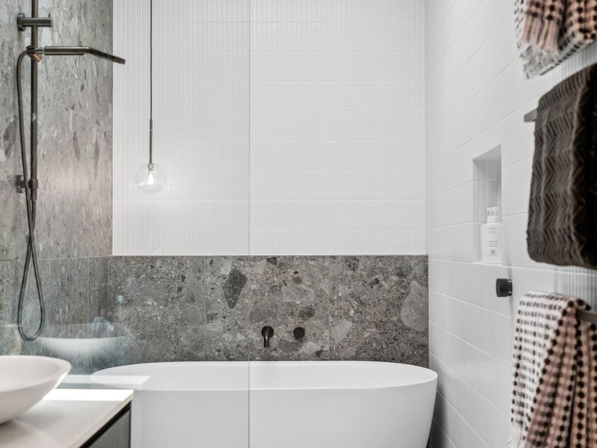 2 / 1A Palkana Drive, Warana