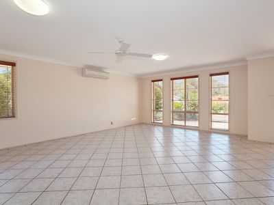 106 Dandaraga Rd, Brightwaters