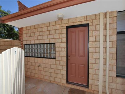 1 / 9 Brookman Street, Kalgoorlie