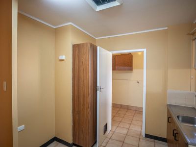 16 Nanba Street, Newman