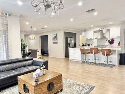 22 Praline Street, Manor Lakes