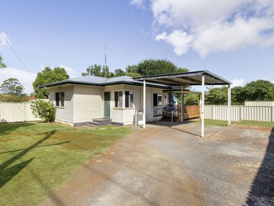 813 Ruthven Street, Kearneys Spring