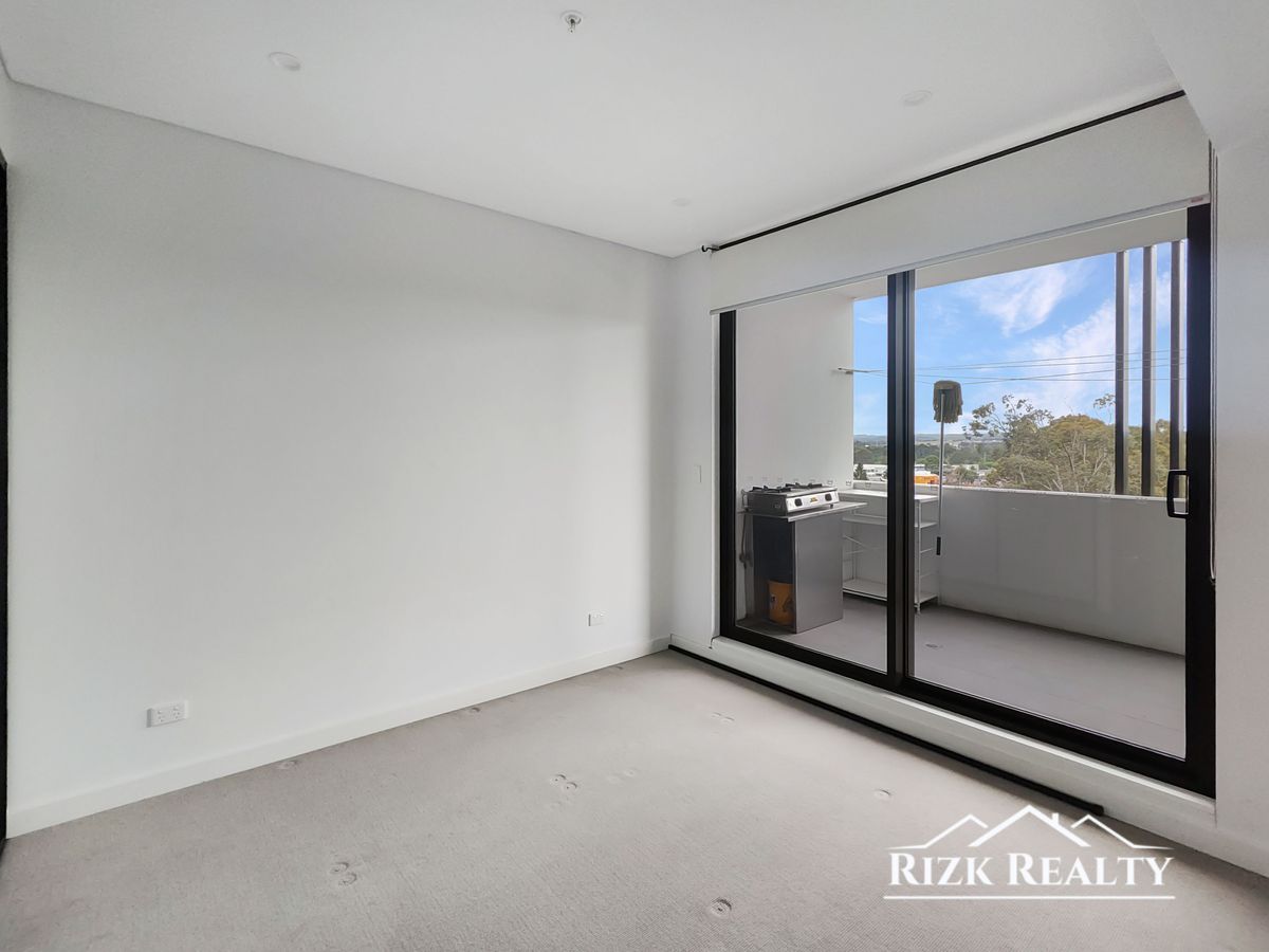 604 / 12D Carson Lane, St Marys