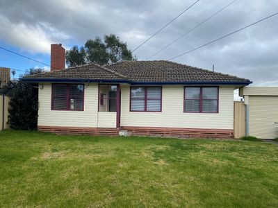 6 Gavan Court, Werribee